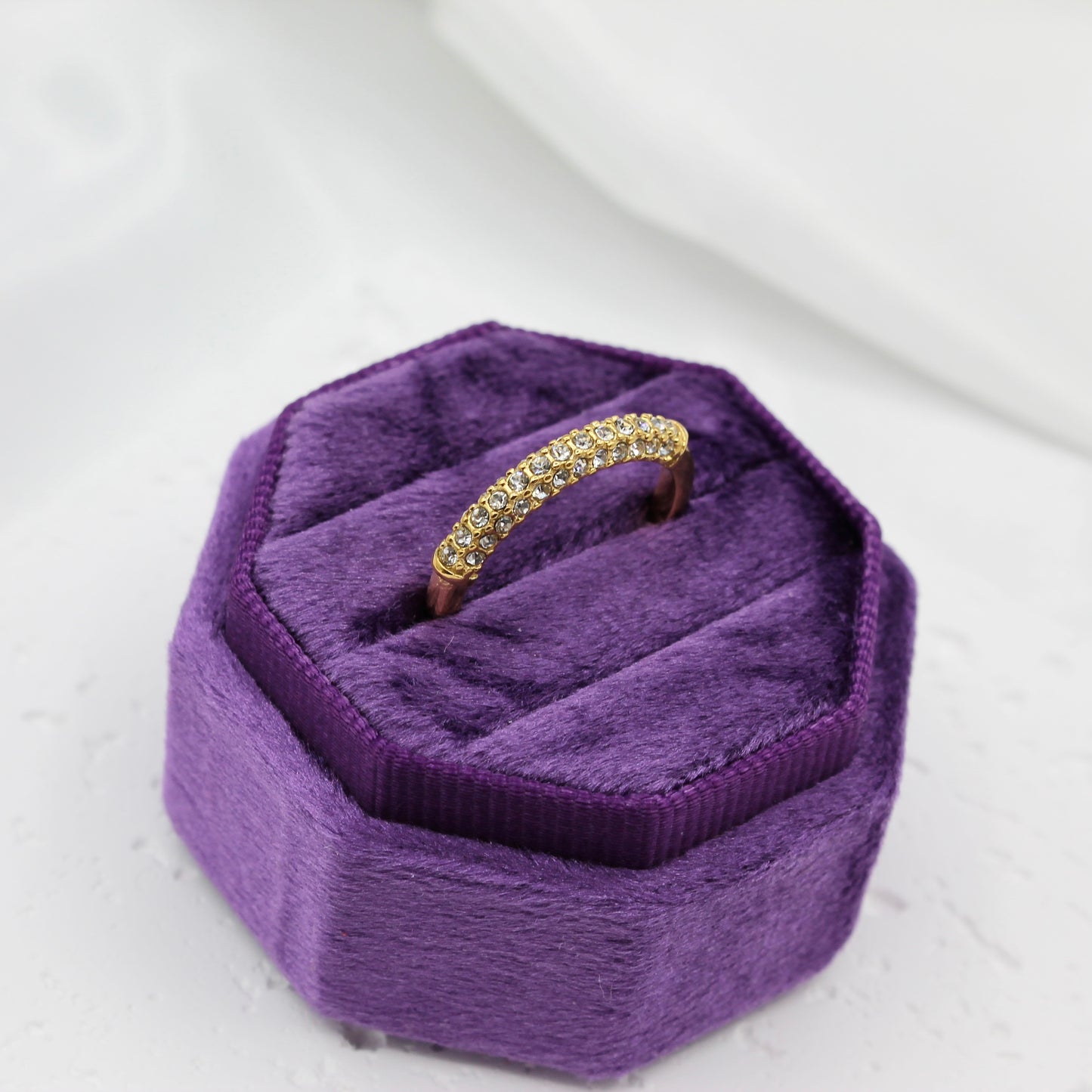DAZZLE LINE RING