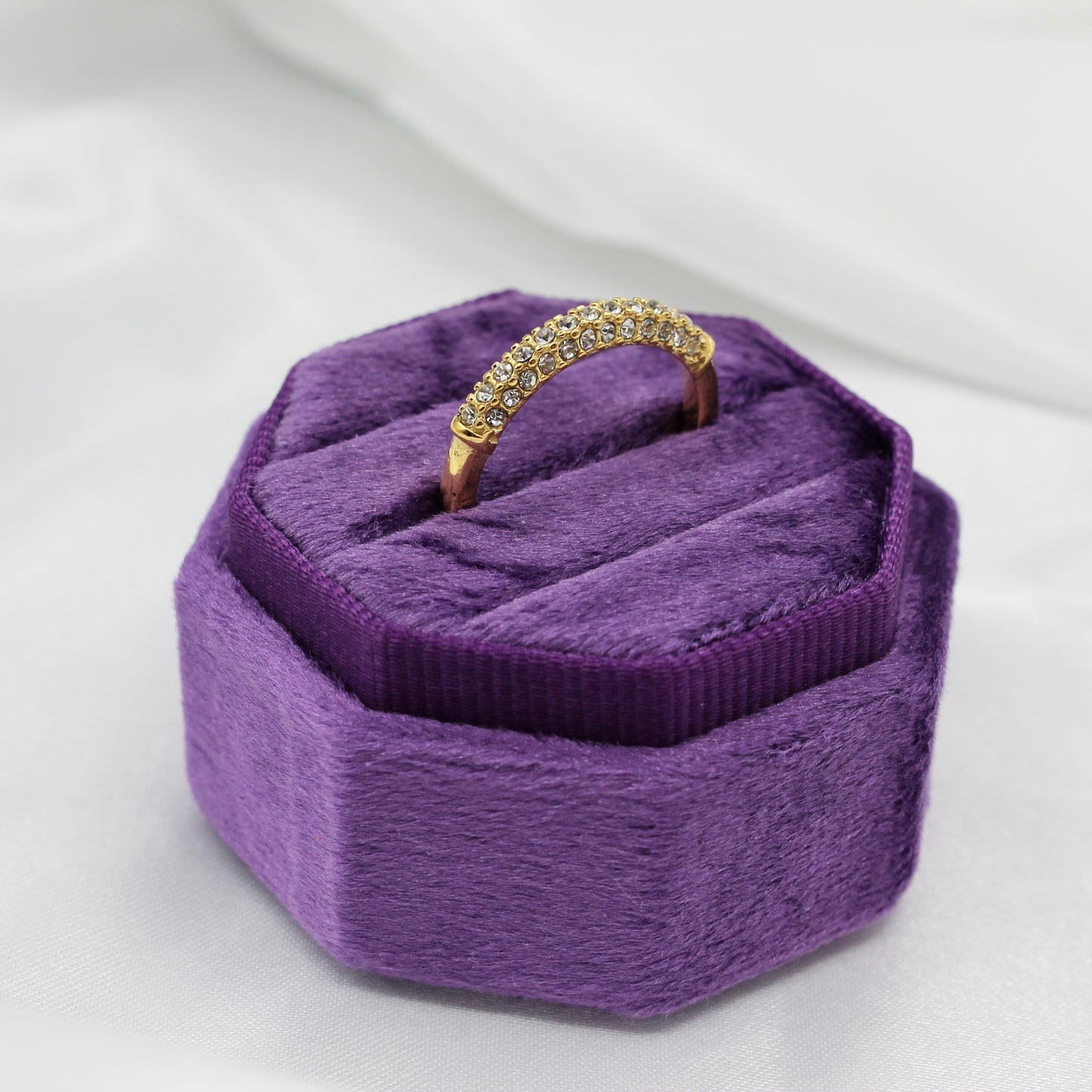 DAZZLE LINE RING