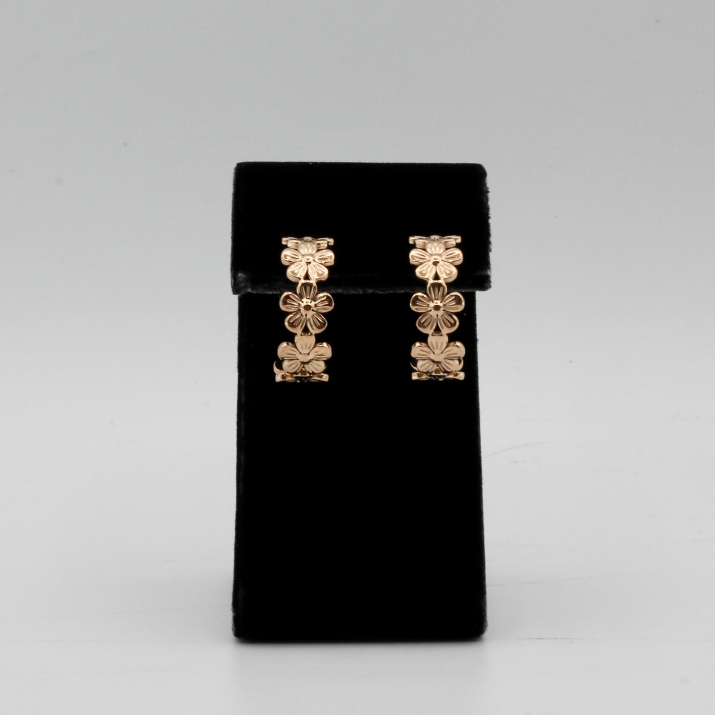 FLORAL EARRINGS