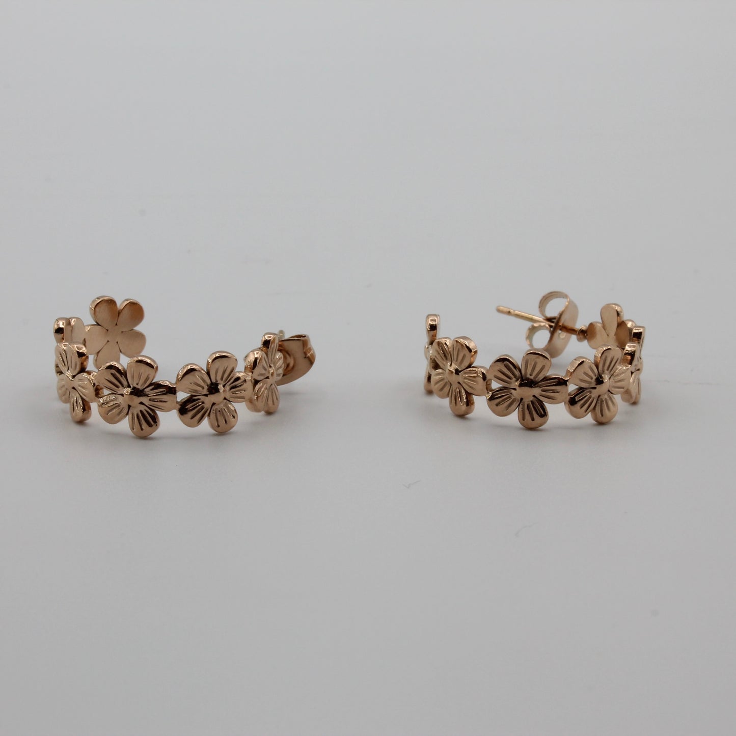 FLORAL EARRINGS