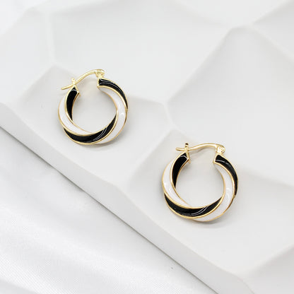 CLARA HOOP EARRINGS