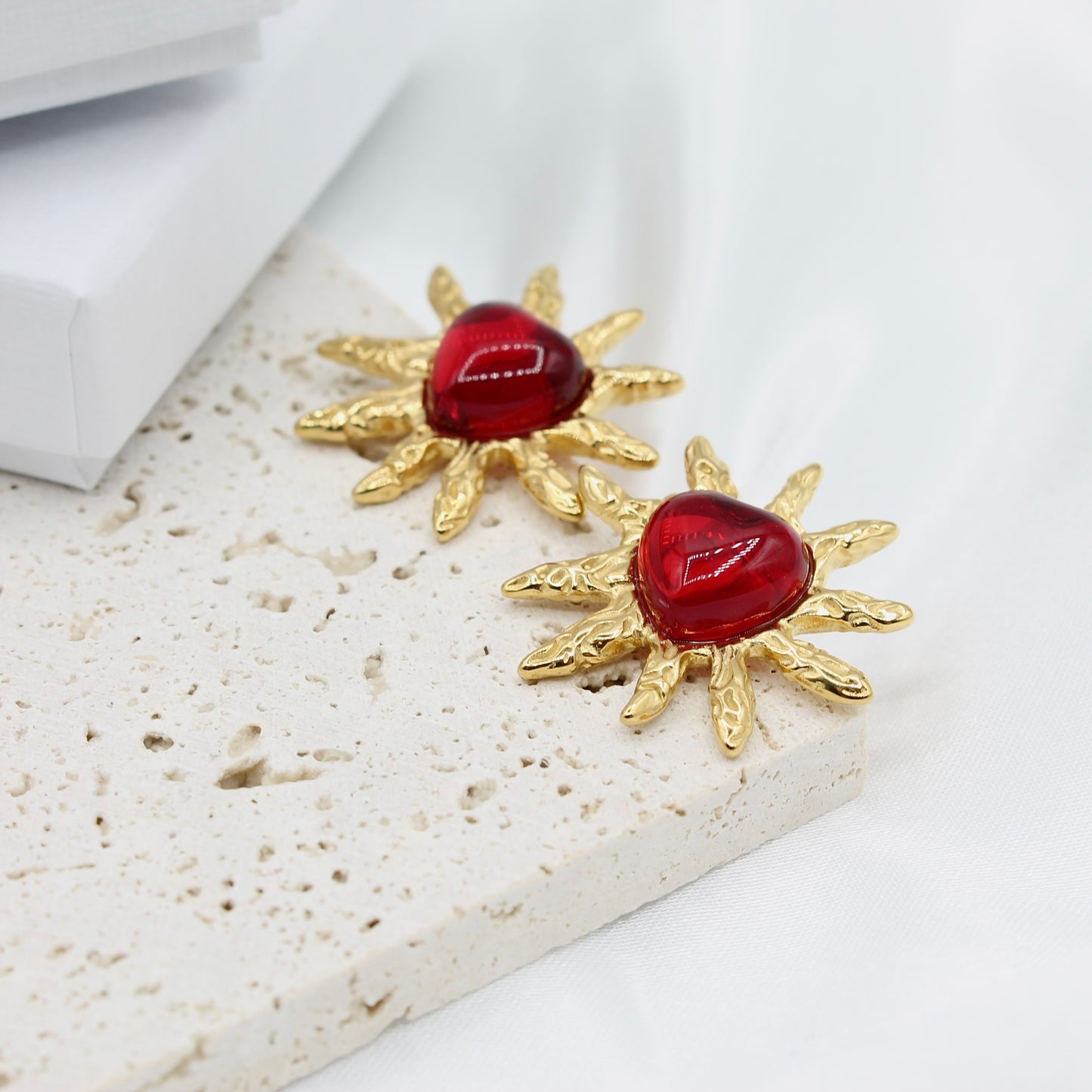 SUN KISSED LOVE EARRINGS