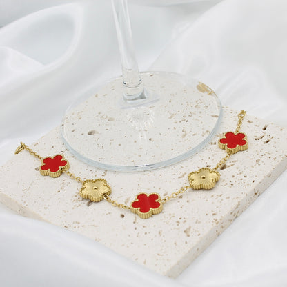 SCARLET CLOVER BRACELET