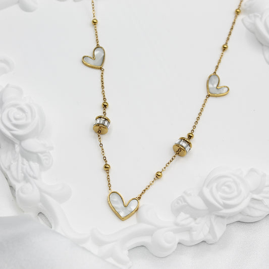 HEARTLIGHT NECKLACE