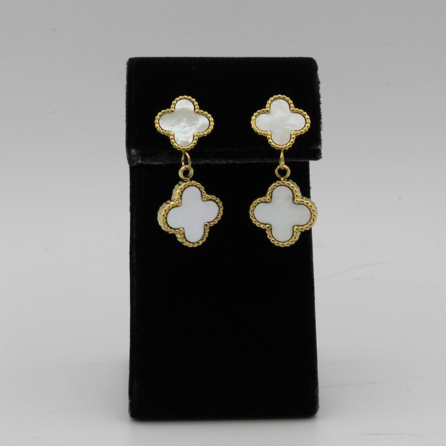 LUCY WHITE CLOVER DANGLE EARRINGS