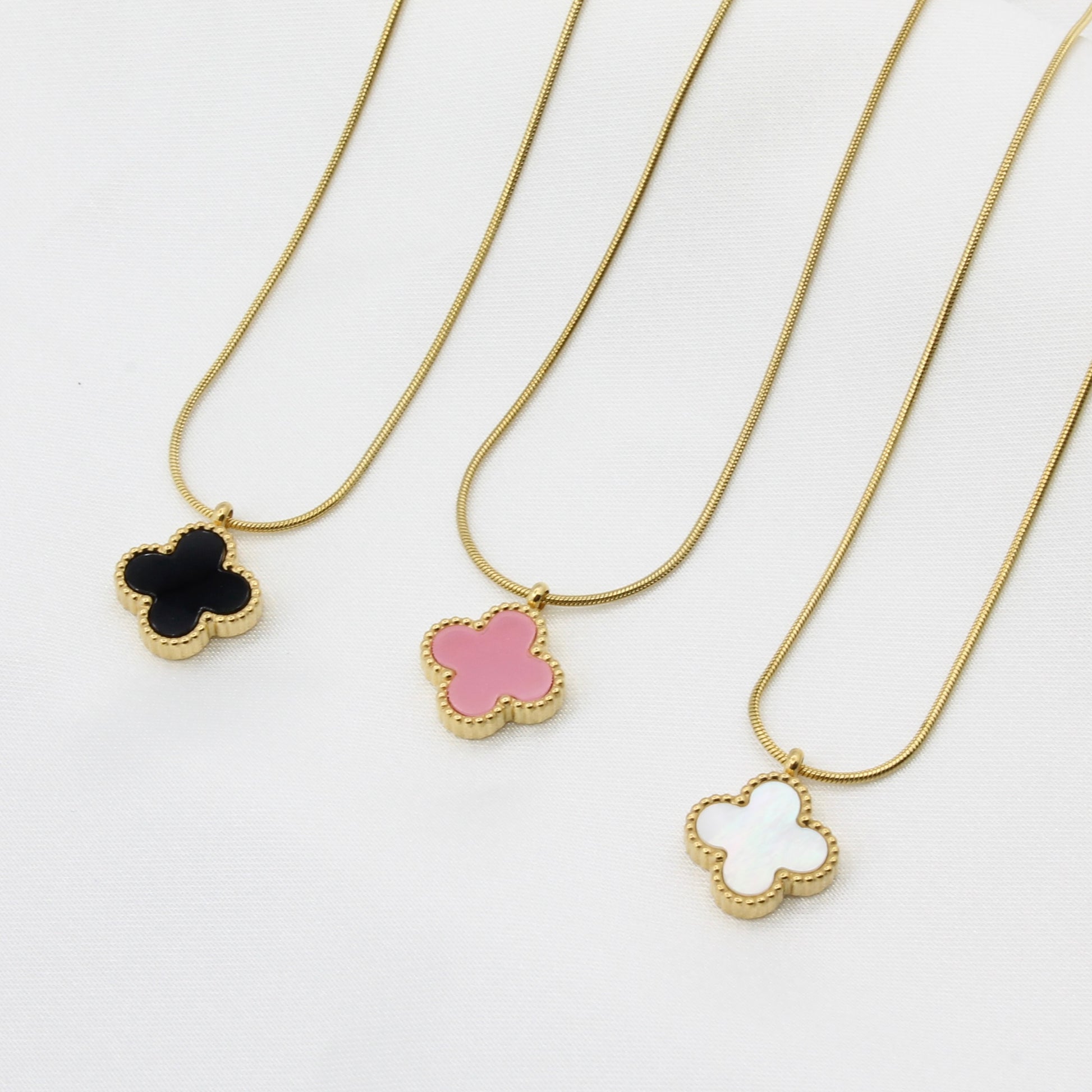 gold plated stainless steel lucky clover snake necklace