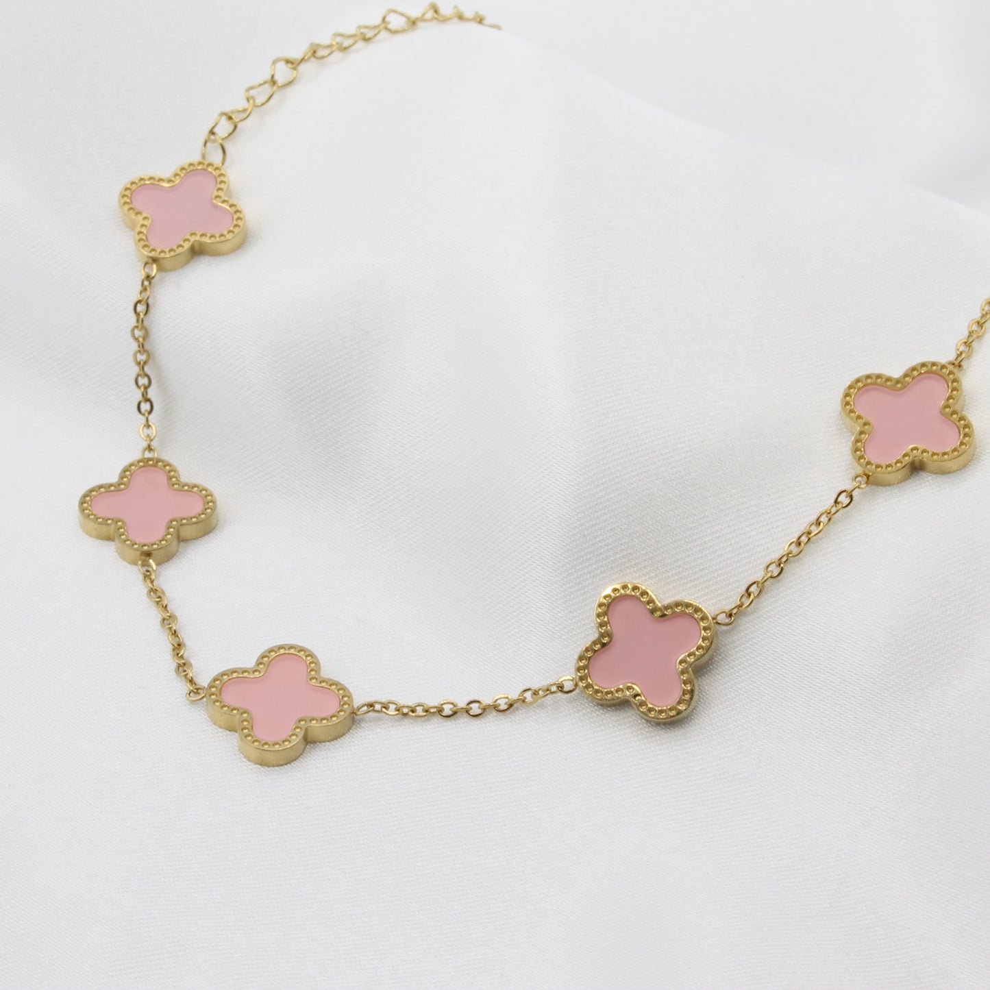 PINK CLOVER BRACELET