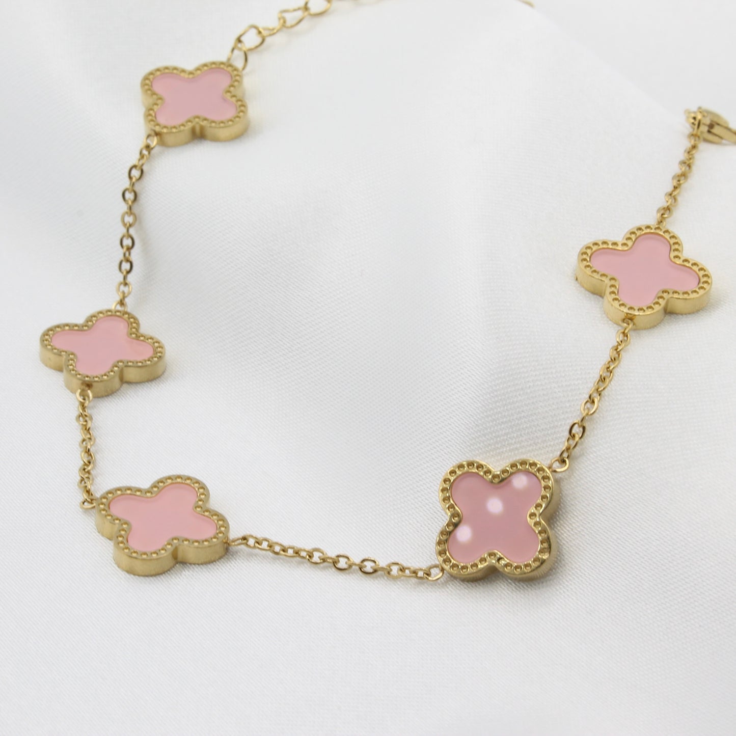 PINK CLOVER BRACELET