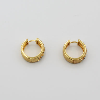 AISHA HUGGIE HOOP EARRINGS