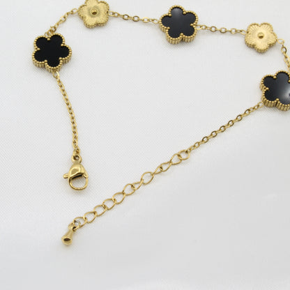 BLACK & WHITE LUCKY CLOVER BRACELET