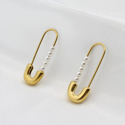 LAYLA PEARL PIN EARRINGS