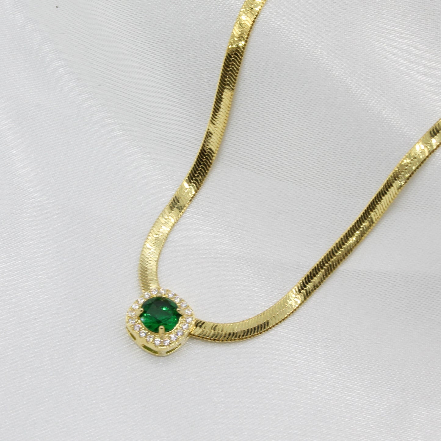 EMERALD SNAKE NECKLACE