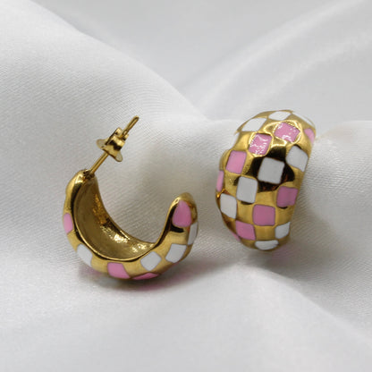 RUTH PINK WHITE STUD EARRINGS