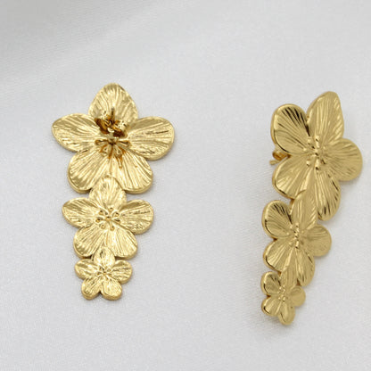 ISABELLE STUD EARRINGS