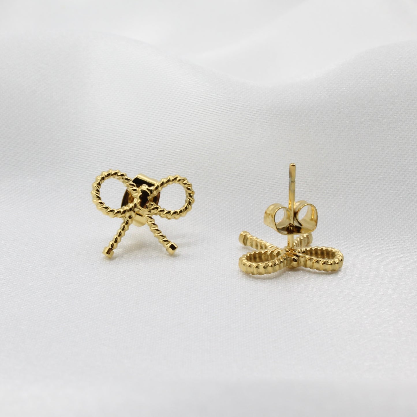 BOW STUD EARRINGS