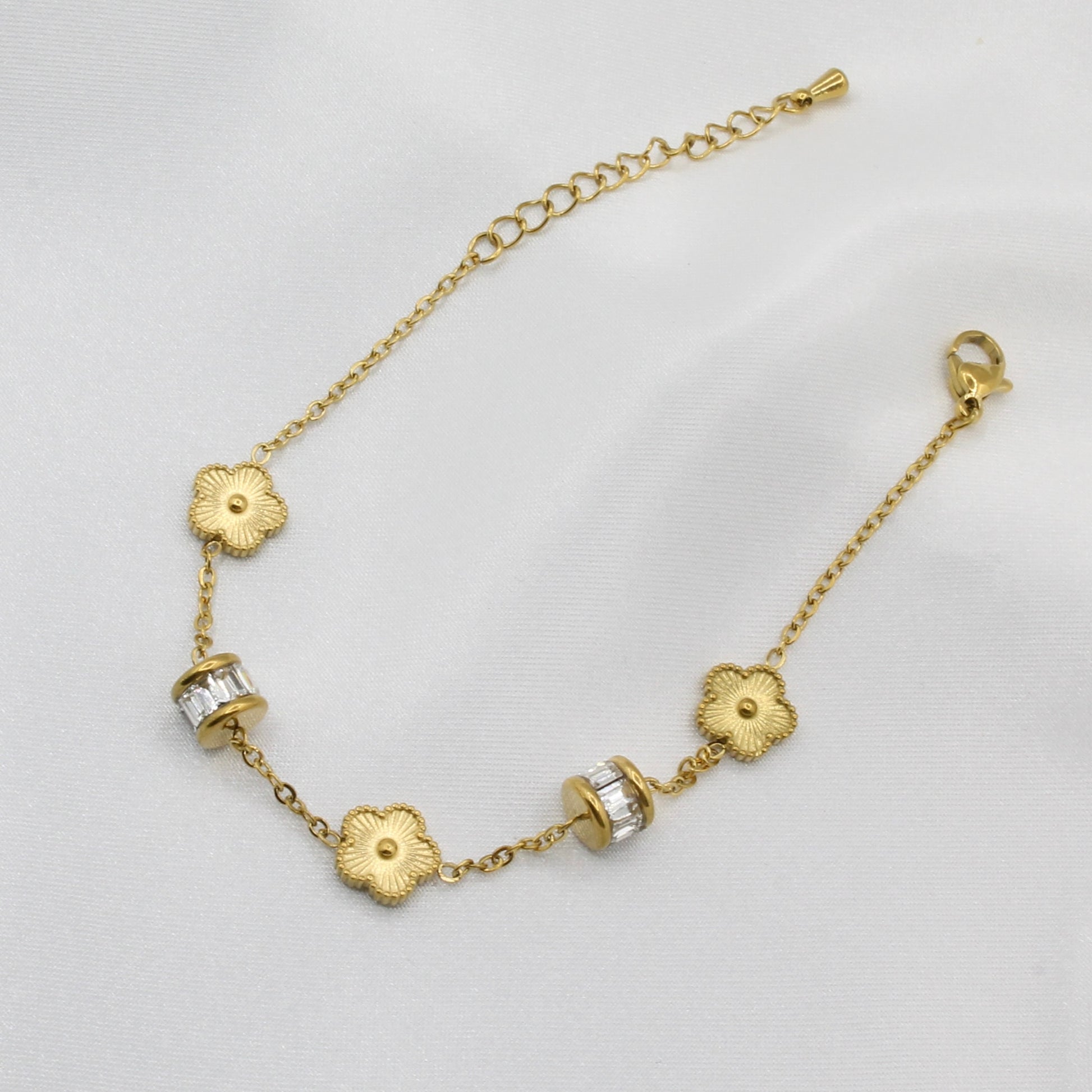 lucky clover gold plated stainless steel bracelet