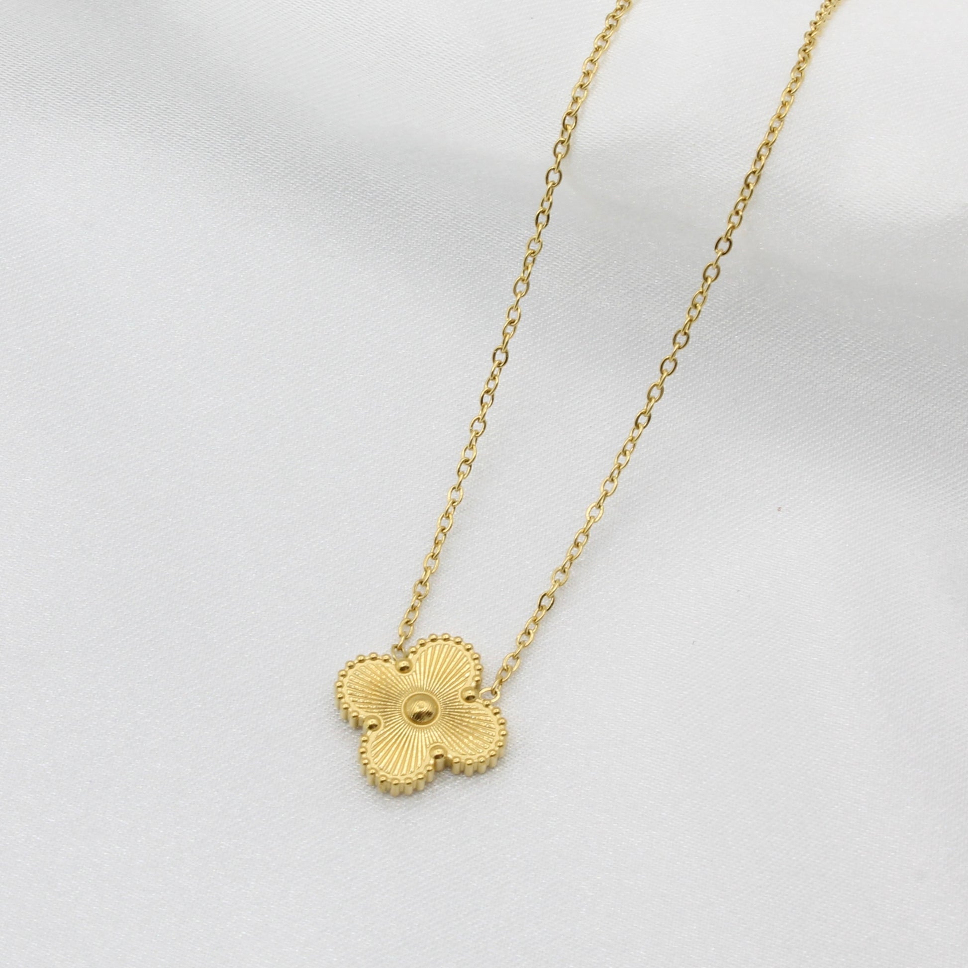 Gold Plated Stainless steel lucky clover necklace